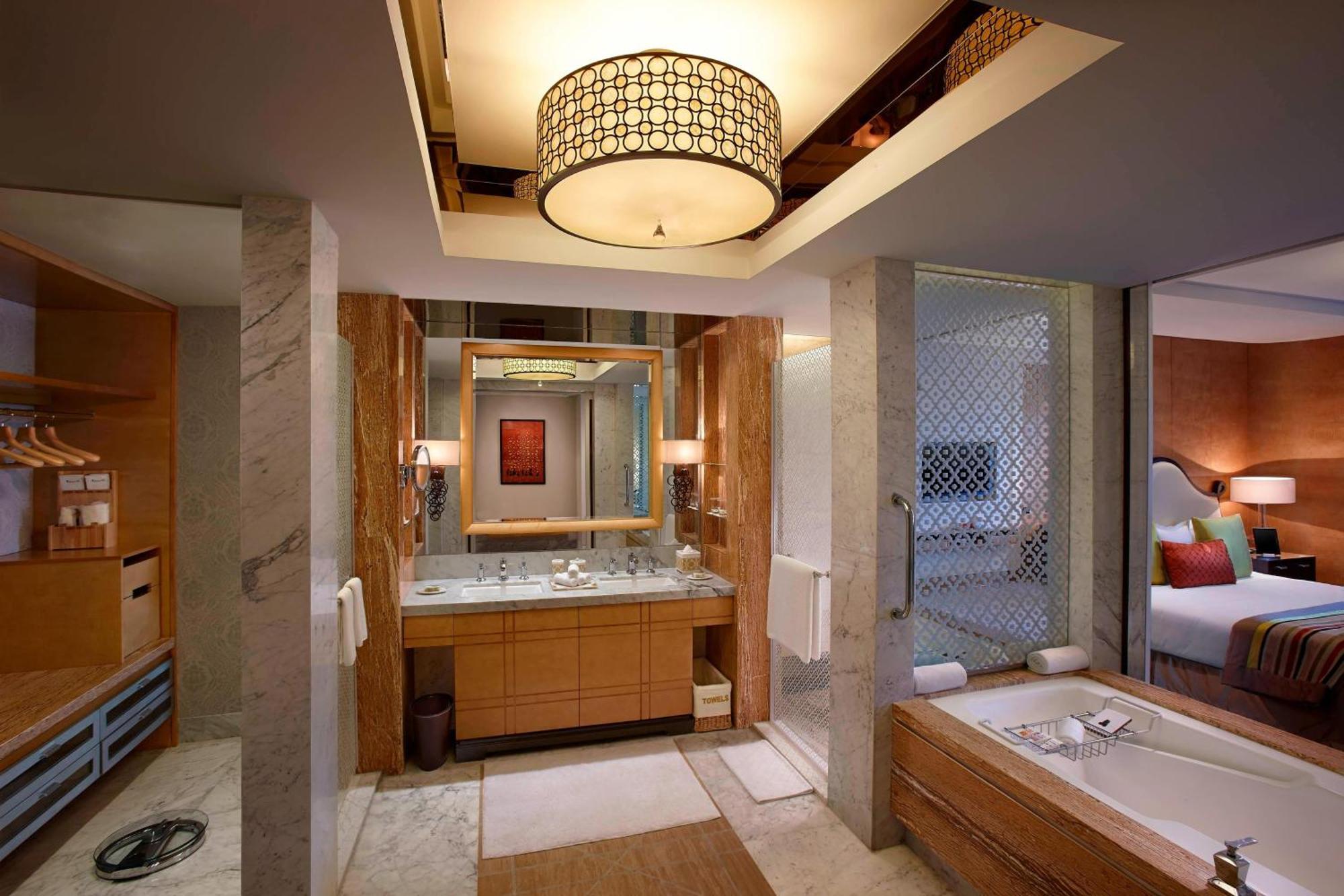 Itc Grand Chola, A Luxury Collection Hotel, Τσενάι Εξωτερικό φωτογραφία Bathroom