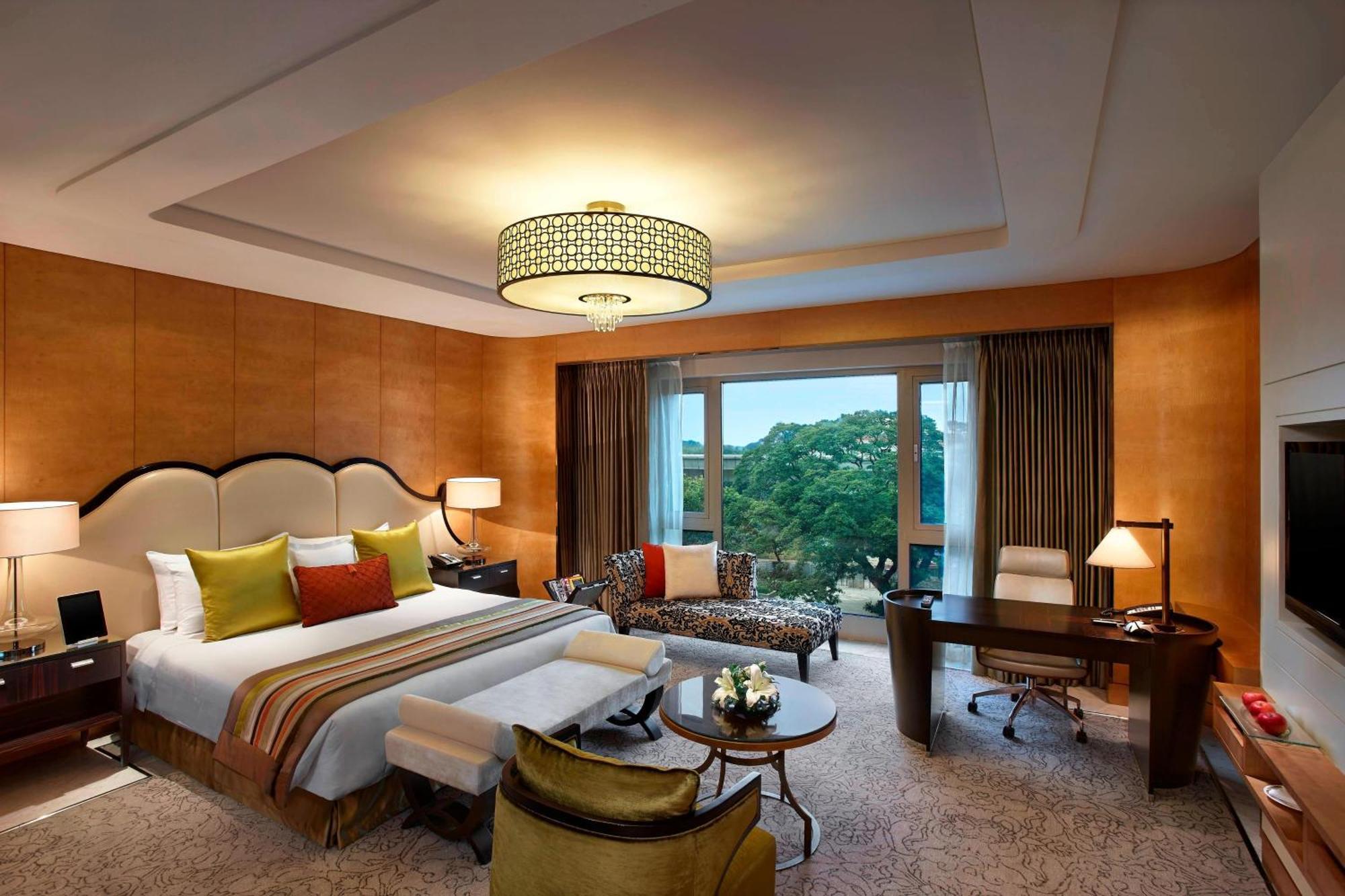 Itc Grand Chola, A Luxury Collection Hotel, Τσενάι Εξωτερικό φωτογραφία A suite at the hotel